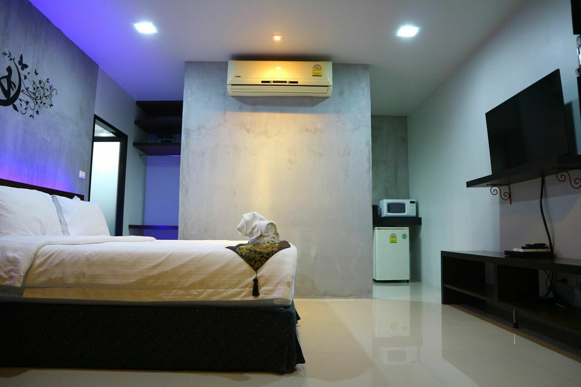 Hotel Baan Norkna Bangtao Strand Bang Tao Exterior foto